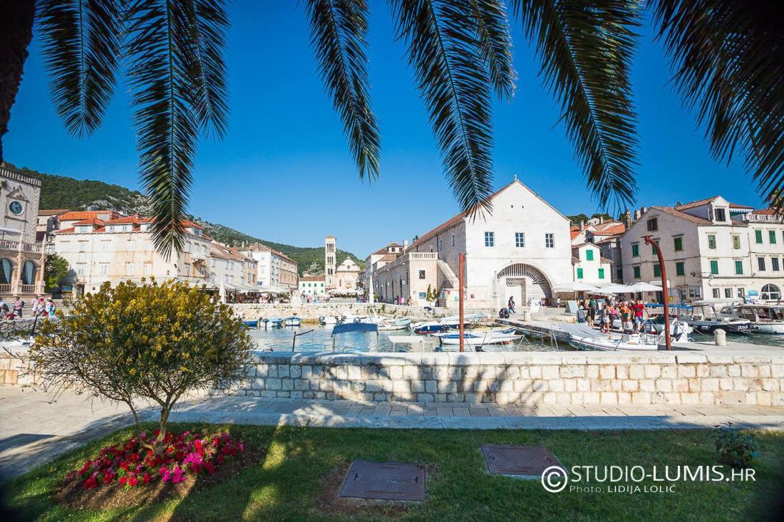 Apartment Marina Pavic Hvar Town Exterior photo