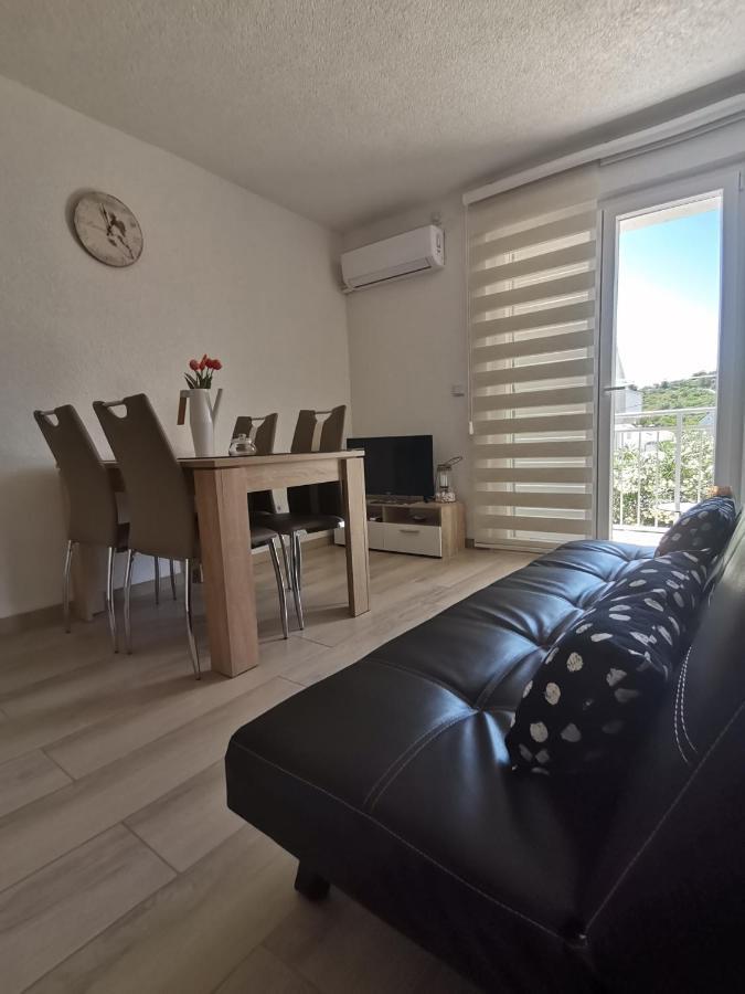 Apartment Marina Pavic Hvar Town Exterior photo