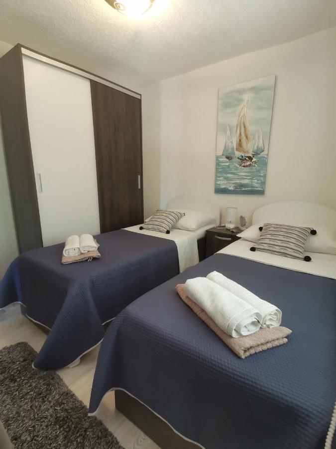 Apartment Marina Pavic Hvar Town Exterior photo