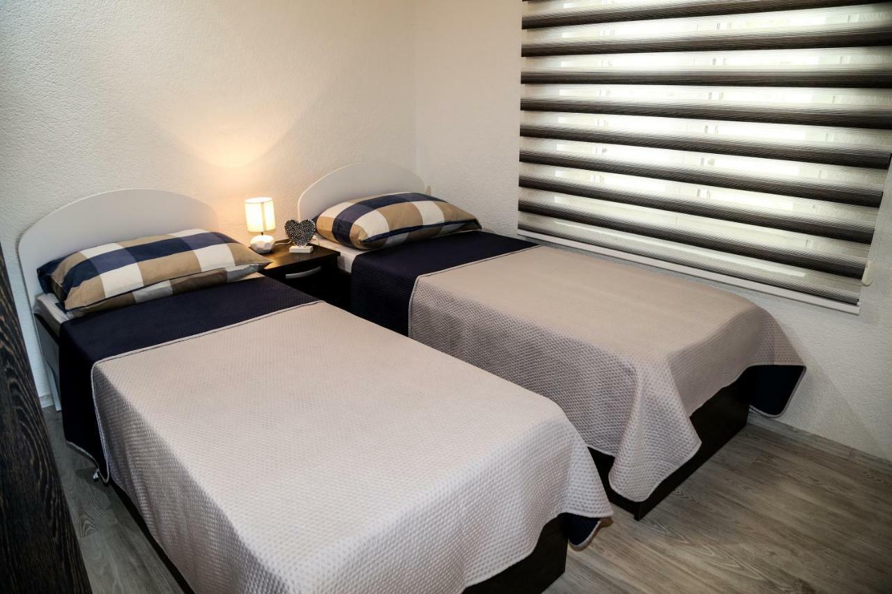 Apartment Marina Pavic Hvar Town Exterior photo