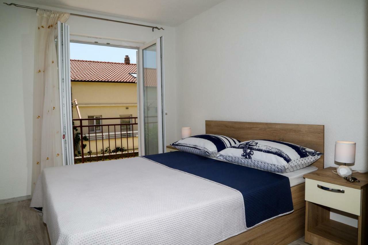 Apartment Marina Pavic Hvar Town Exterior photo